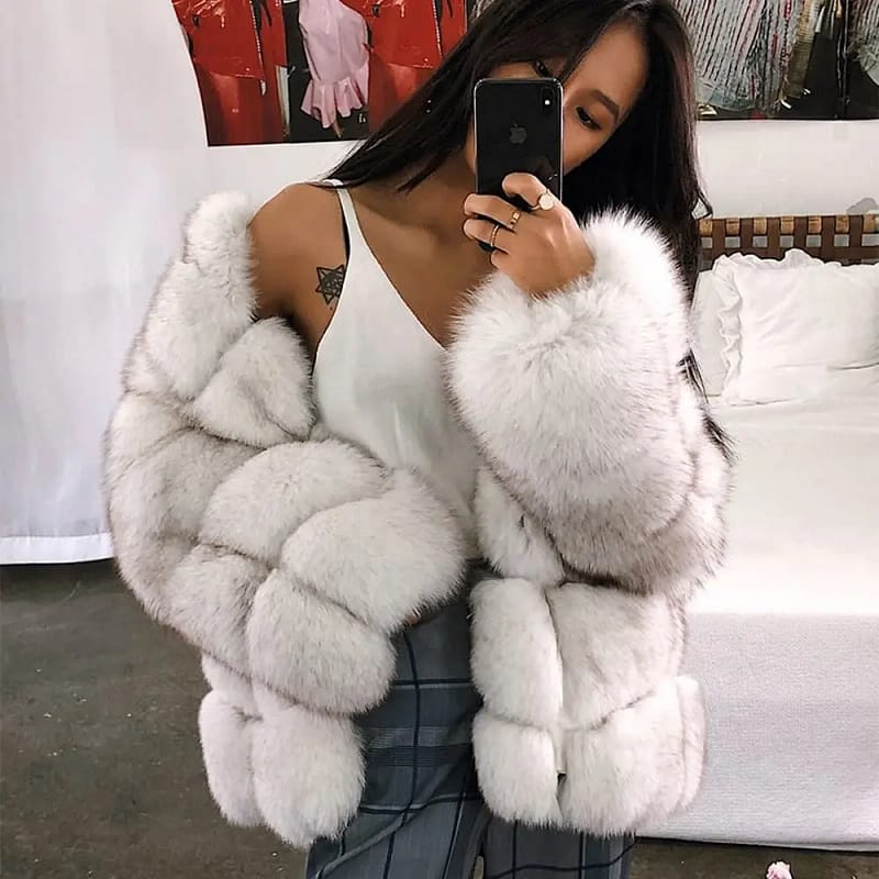 Fox Fur Real Short Coat Fashion Women Winter Warm Wholesale - Image 2
